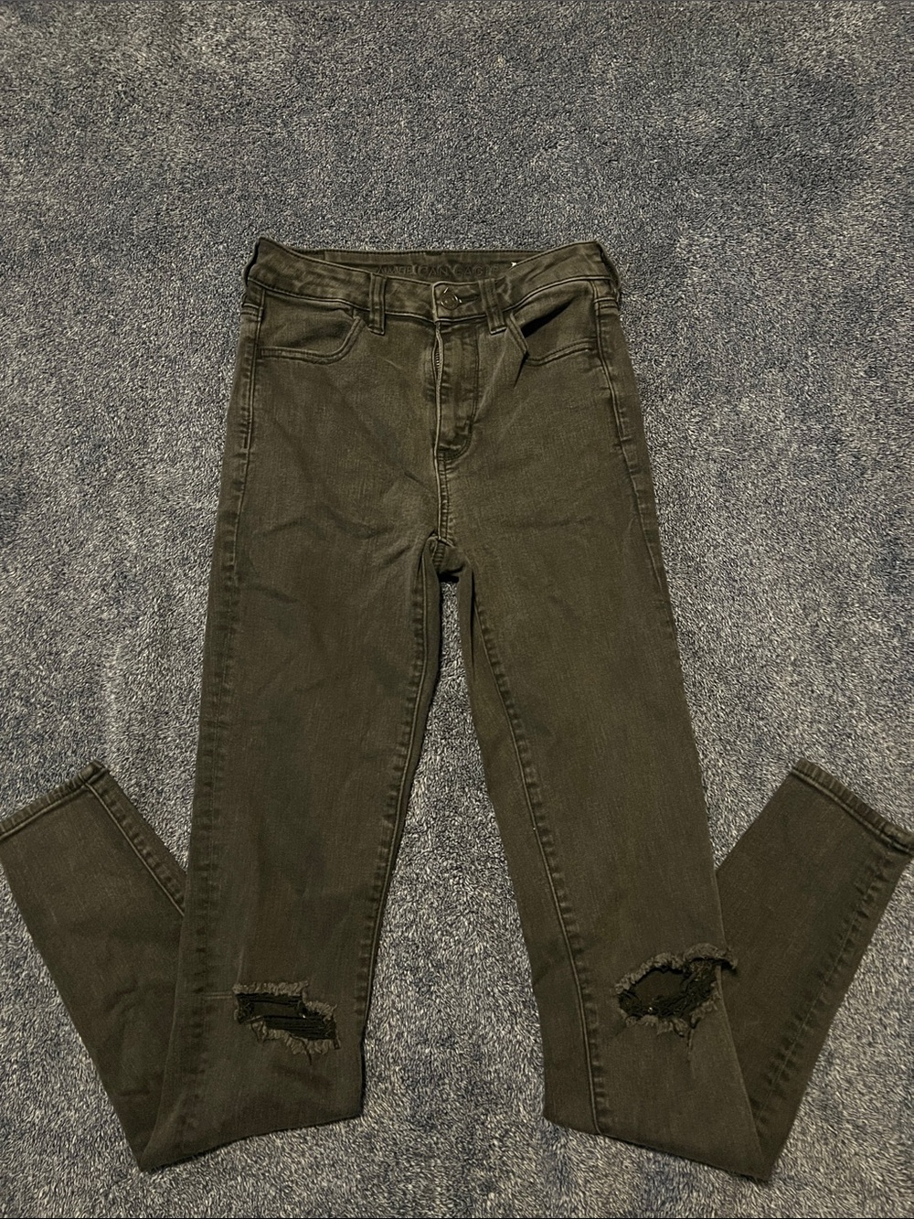 American Eagle Outfitters Black High-Rise Ripped Skinny Jeans